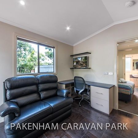 Pakenham Caravan Park Hotel ภายนอก รูปภาพ